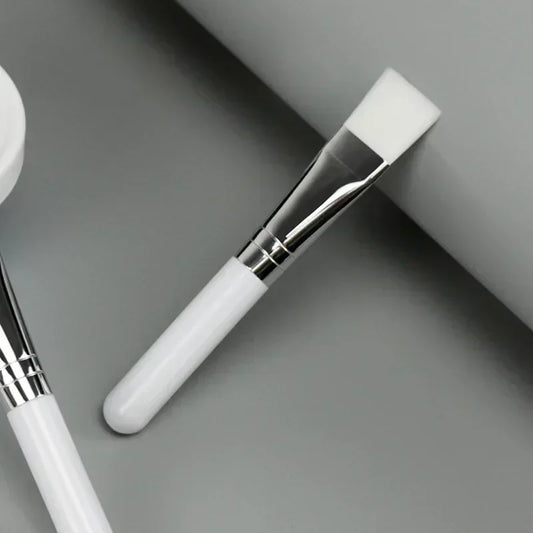 New Face Mask Brush Flat Soft Hair Facial Cleansing Skin Care Blender Foundation Applicator Concealer Brush Beauty Makeup Tool